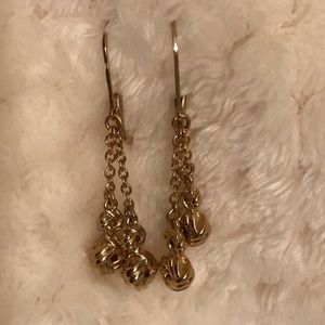 Gold Hanging Fashion Earrings